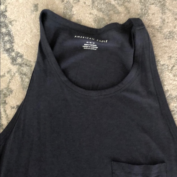 Tops - Picture 2 of 3